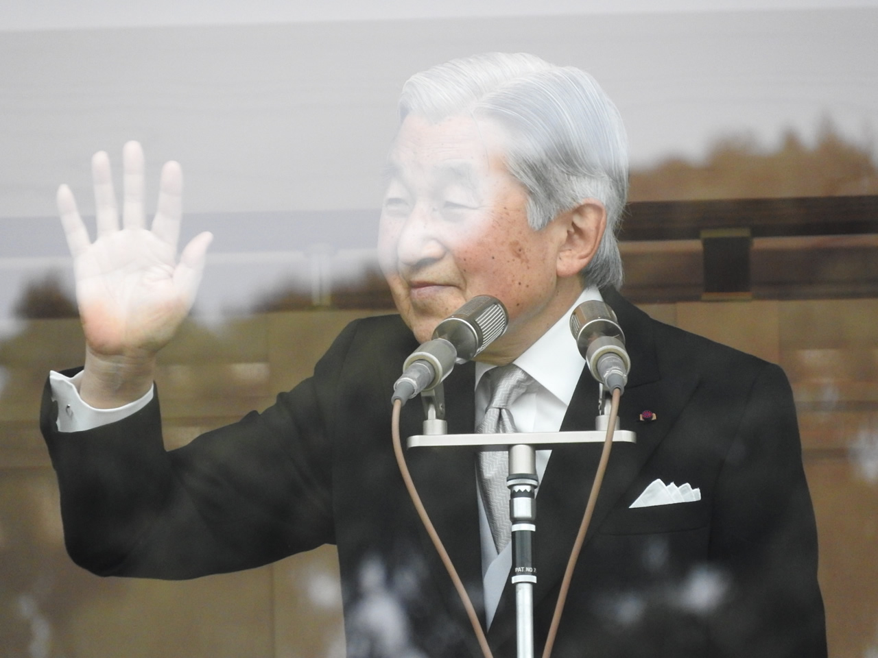 平成天皇は年齢８２歳